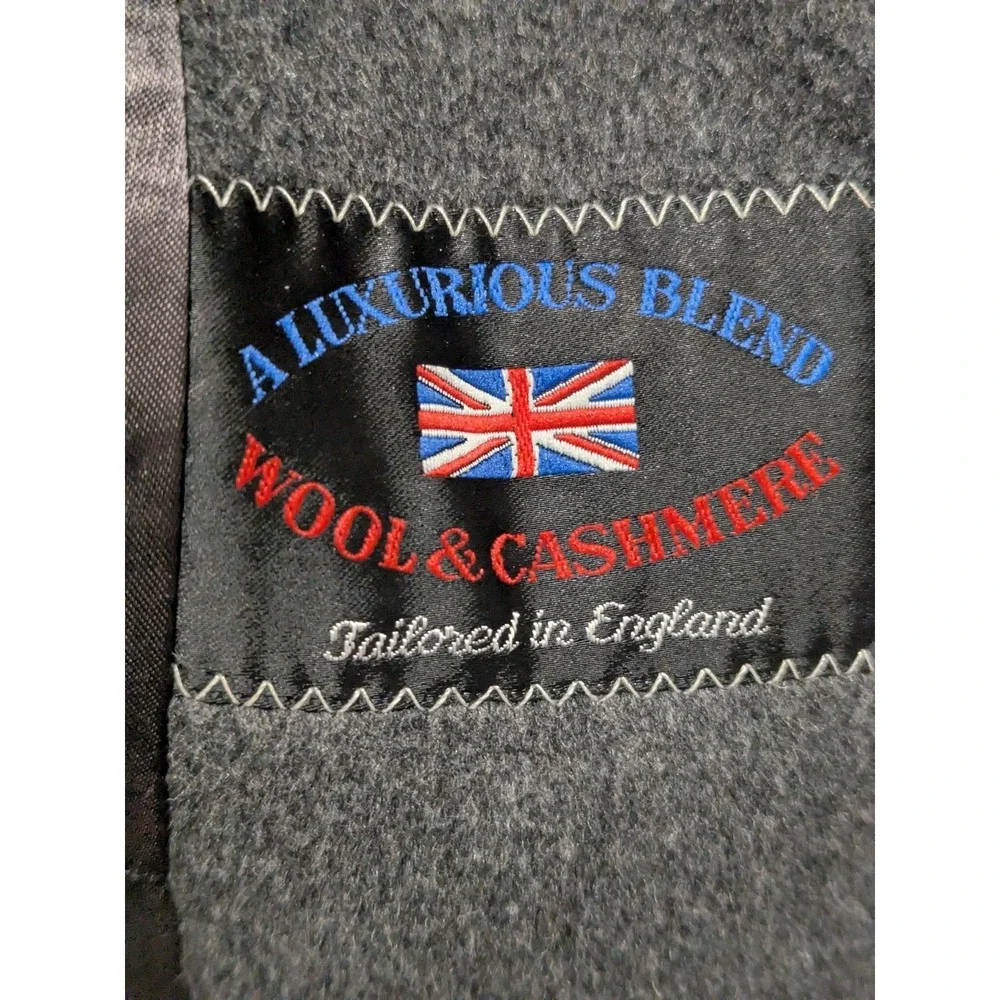Raleighs Atwood cashmere wool coat size 42 Reg Gray Fabric Made In England  Mens